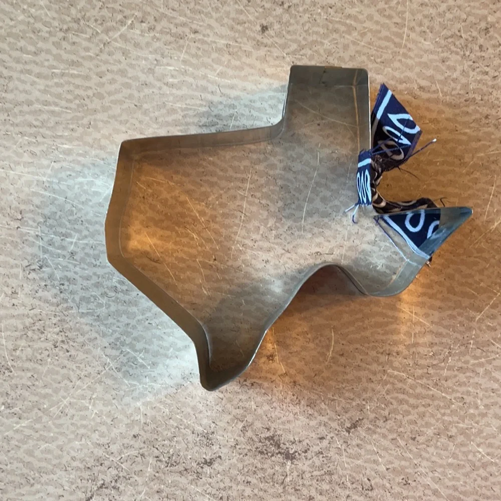 Oversized Texas Cookie Cutter